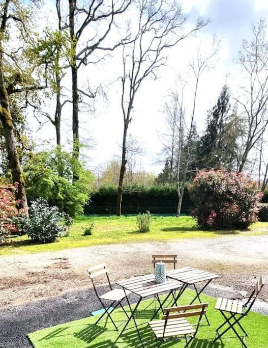Appartement Proche De L'Aeroport De Nantes Saint-Aignan-Grand-Lieu Exterior foto